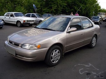 1999 Toyota Corolla Pictures