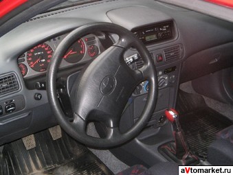 1999 Toyota Corolla Photos