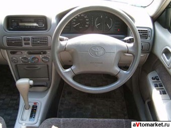1999 Toyota Corolla Pics