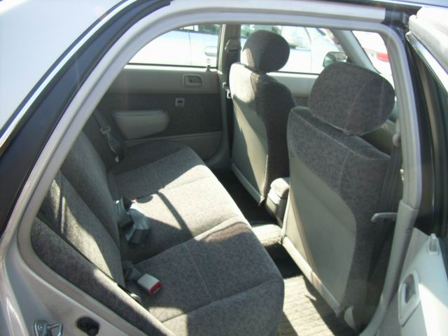 1999 Toyota Corolla Pictures