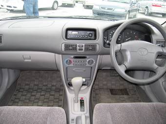 1999 Toyota Corolla Pictures