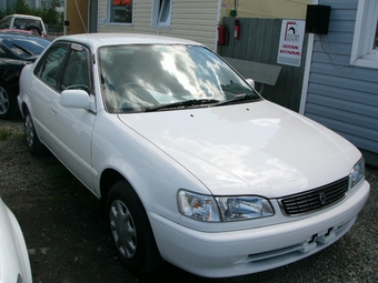 2000 Toyota Corolla