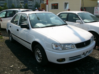 2000 Toyota Corolla