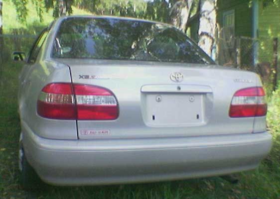 2000 Toyota Corolla