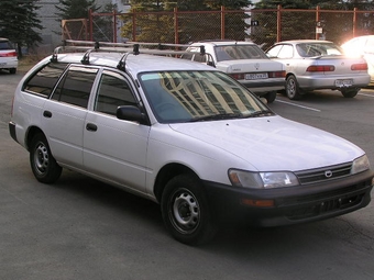 2000 Toyota Corolla