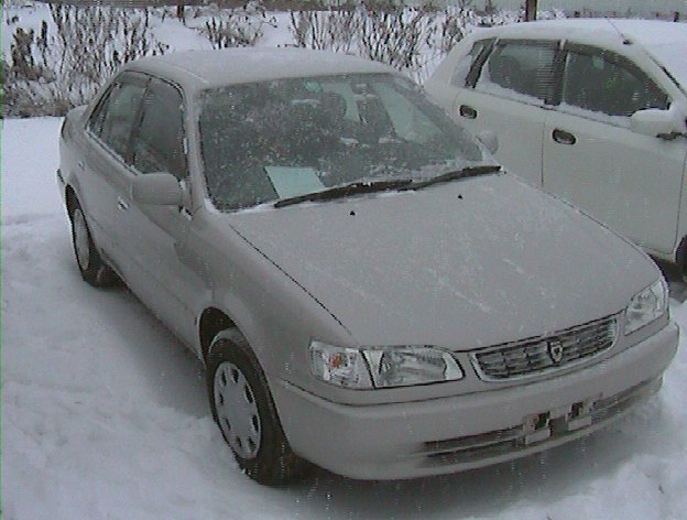 2000 Toyota Corolla