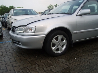 2000 Toyota Corolla