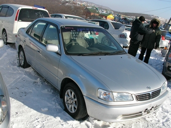 2000 Toyota Corolla