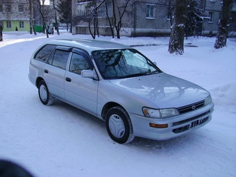 2000 Toyota Corolla