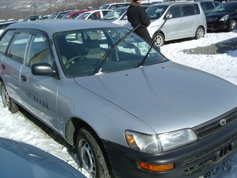 2000 Toyota Corolla