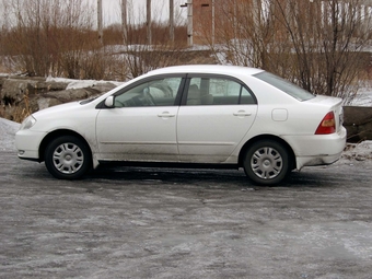 2000 Toyota Corolla