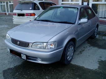 2000 Toyota Corolla