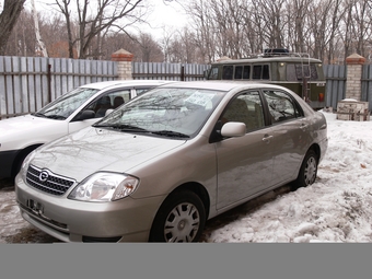 2000 Toyota Corolla