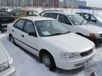 2000 Toyota Corolla