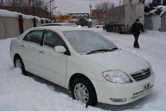 2000 Toyota Corolla