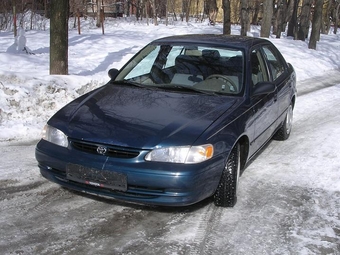 2000 Toyota Corolla