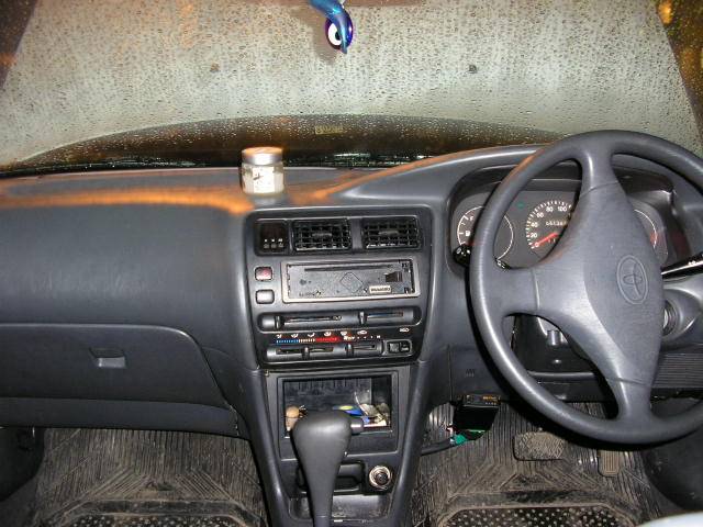 2000 Toyota Corolla