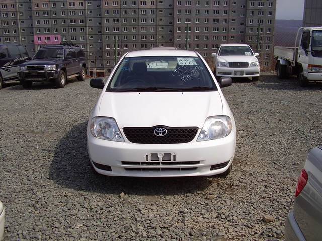 2000 Toyota Corolla