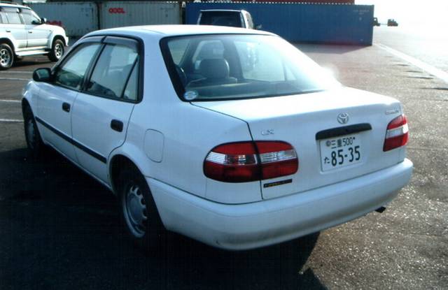 2000 Toyota Corolla