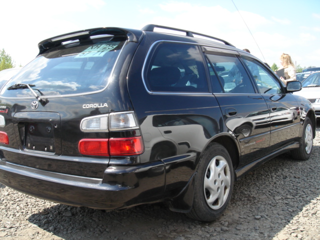 2000 Toyota Corolla