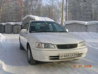 2000 Toyota Corolla