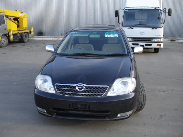 2000 Toyota Corolla