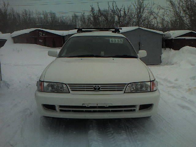 2000 Toyota Corolla