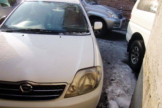 2000 Toyota Corolla