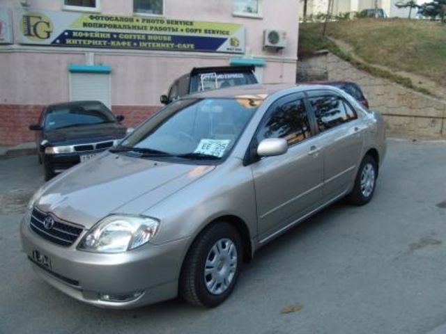 2000 Toyota Corolla