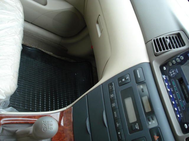 2000 Toyota Corolla