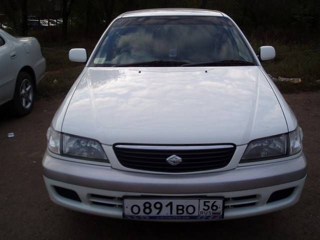 2000 Toyota Corolla