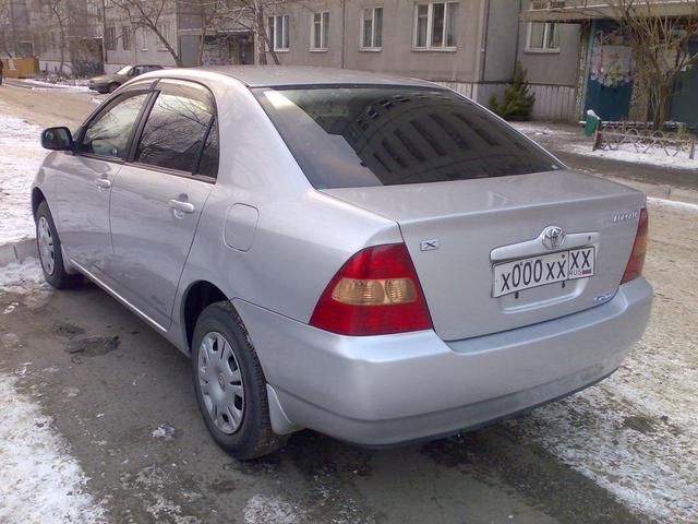 2000 Toyota Corolla