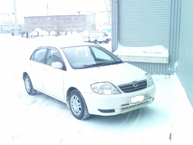 2000 Toyota Corolla