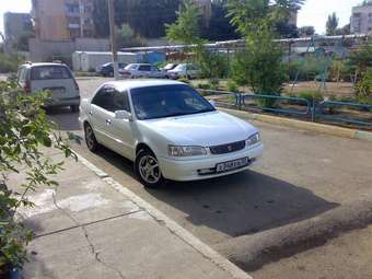 2000 Toyota Corolla