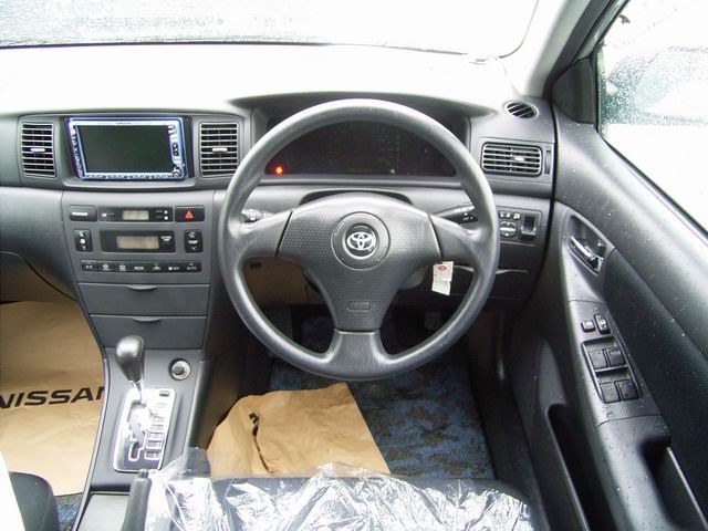 2000 Toyota Corolla Pictures