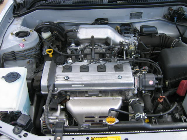 2000 Toyota Corolla Images