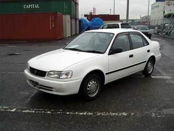 2000 Toyota Corolla Pictures