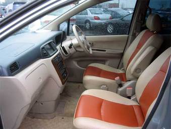 2000 Toyota Corolla Pictures