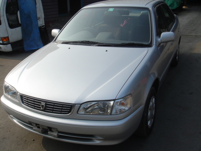 2000 Toyota Corolla Photos