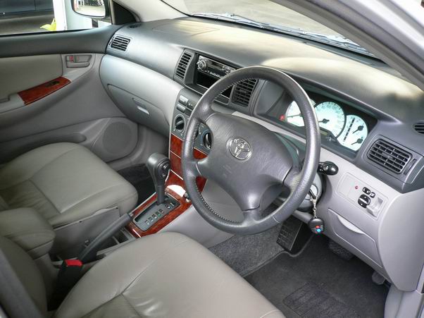 2000 Toyota Corolla Pictures