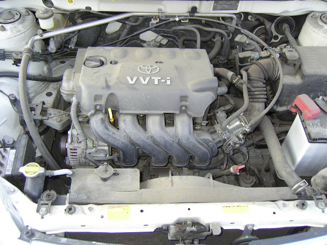 2000 Toyota Corolla Pics