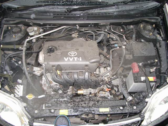 2000 Toyota Corolla Pictures