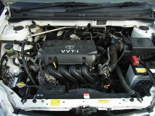 2000 Toyota Corolla Pictures