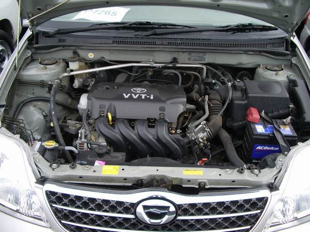 2000 Toyota Corolla Pics