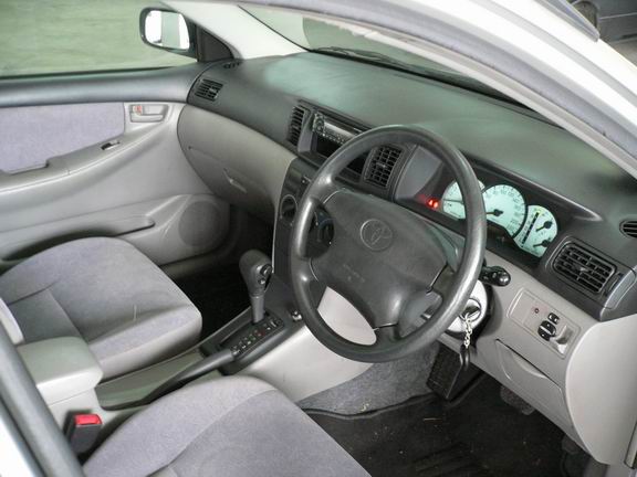 2000 Toyota Corolla Photos