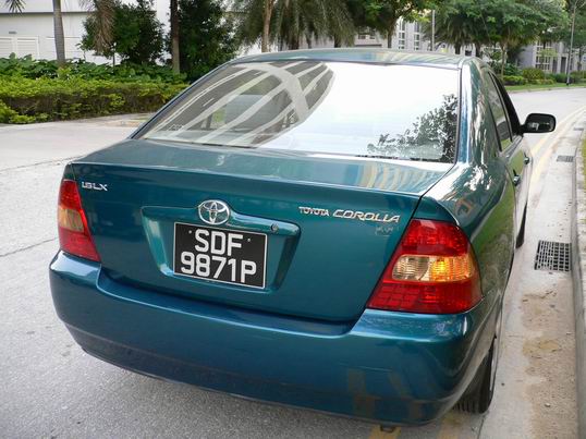 2000 Toyota Corolla Pictures