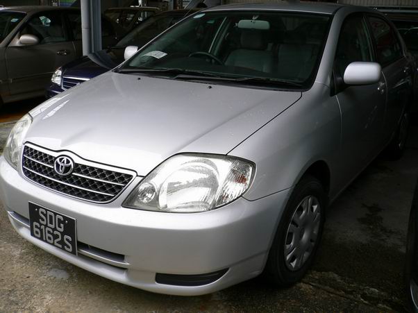 2000 Toyota Corolla Pictures