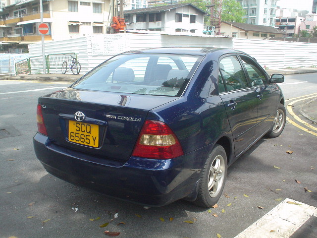2000 Toyota Corolla Pictures