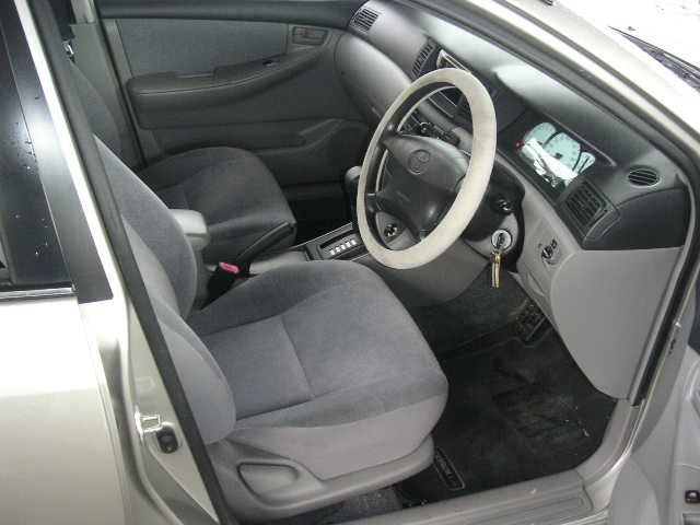 2000 Toyota Corolla Pictures
