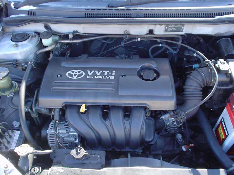 2000 Toyota Corolla Pictures